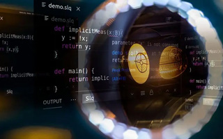 宣威 ,php声明和调用变量的符号是什么？